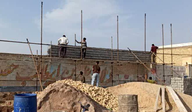 آغاز عملیات زیرسازی دومین میدان چمن مصنوعی در قلعه‌چنعان